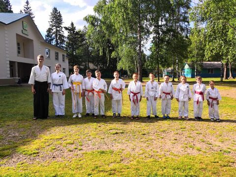 Лагерь "Восток": 1 смена (01-21.06.2019г.), 2 смена (22.06.-12.07.2019г.)