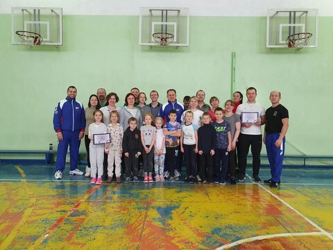 Веселые старты "Спортивная семья" (1Г, 2Г, 2Д, 3Г классы) (СОШ №59) (октябрь 2019 года)